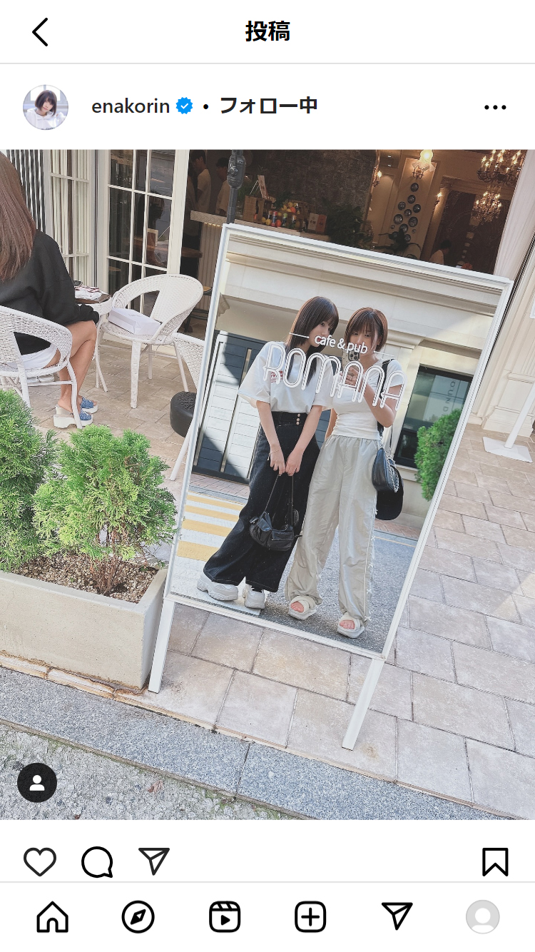えなこのインスタグラムから