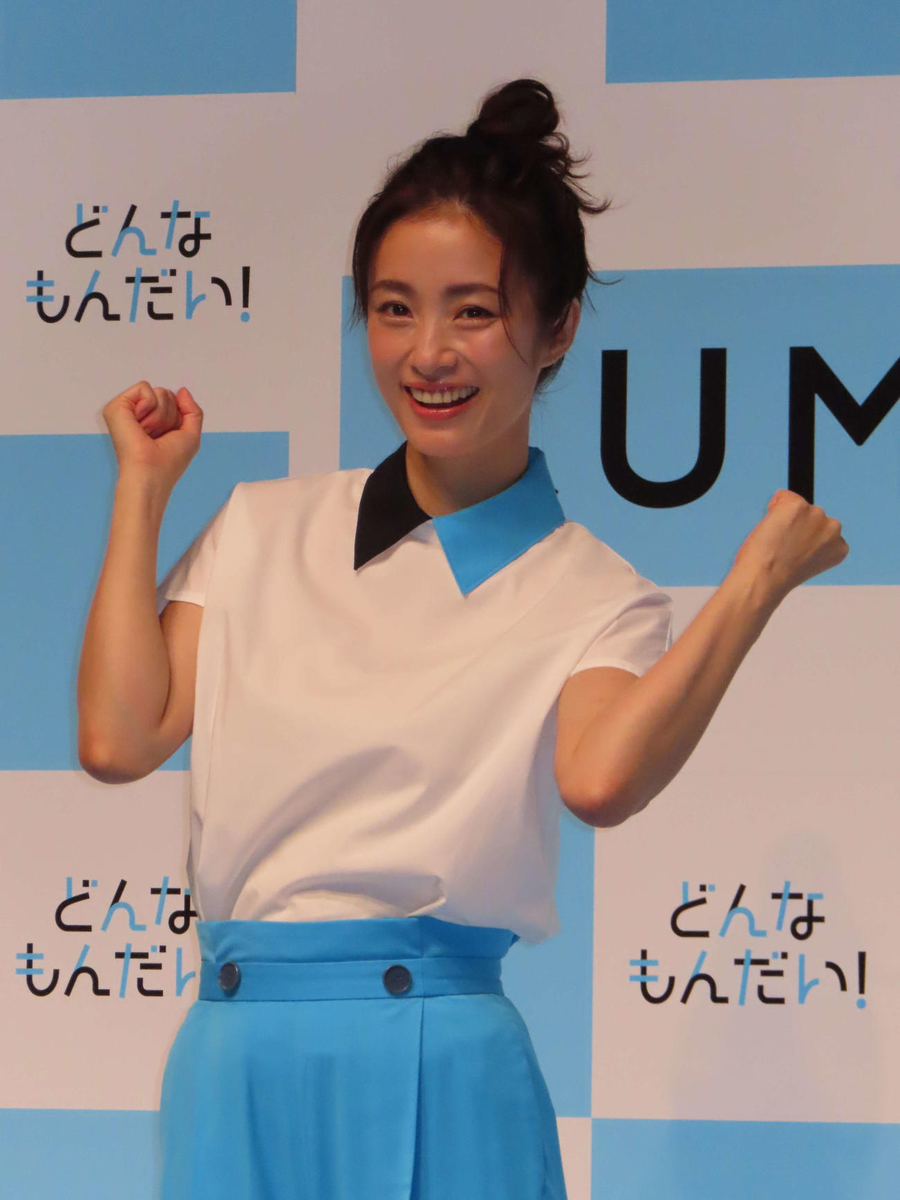 KUMONの新CM発表会に出席した上戸彩
