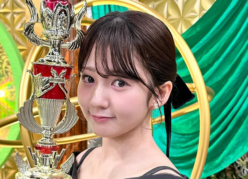テレ東冨田有紀アナ、28日放送「クイズ!芸能界競馬王決定戦」に出演 漆黒ドレス姿に好感の声 - 女子アナ写真ニュース : 日刊スポーツ