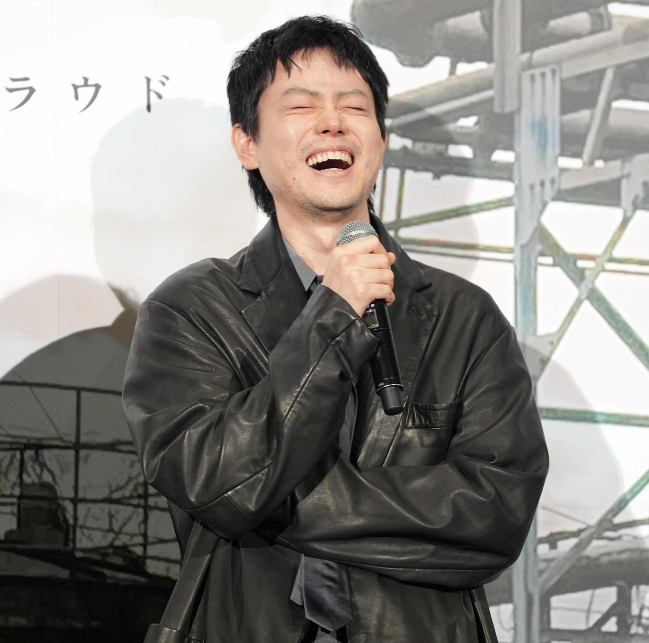 映画「Cloud　クラウド」公開記念舞台あいさつで笑顔の菅田将暉（撮影・鈴木みどり）