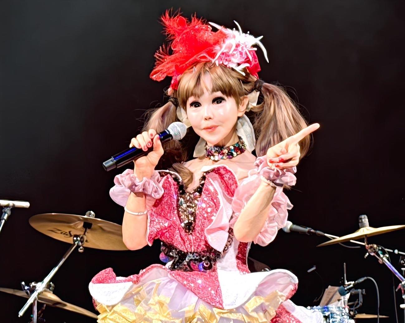 「劇団ハートひとみん」の第2回定期公演に出演した恵中瞳