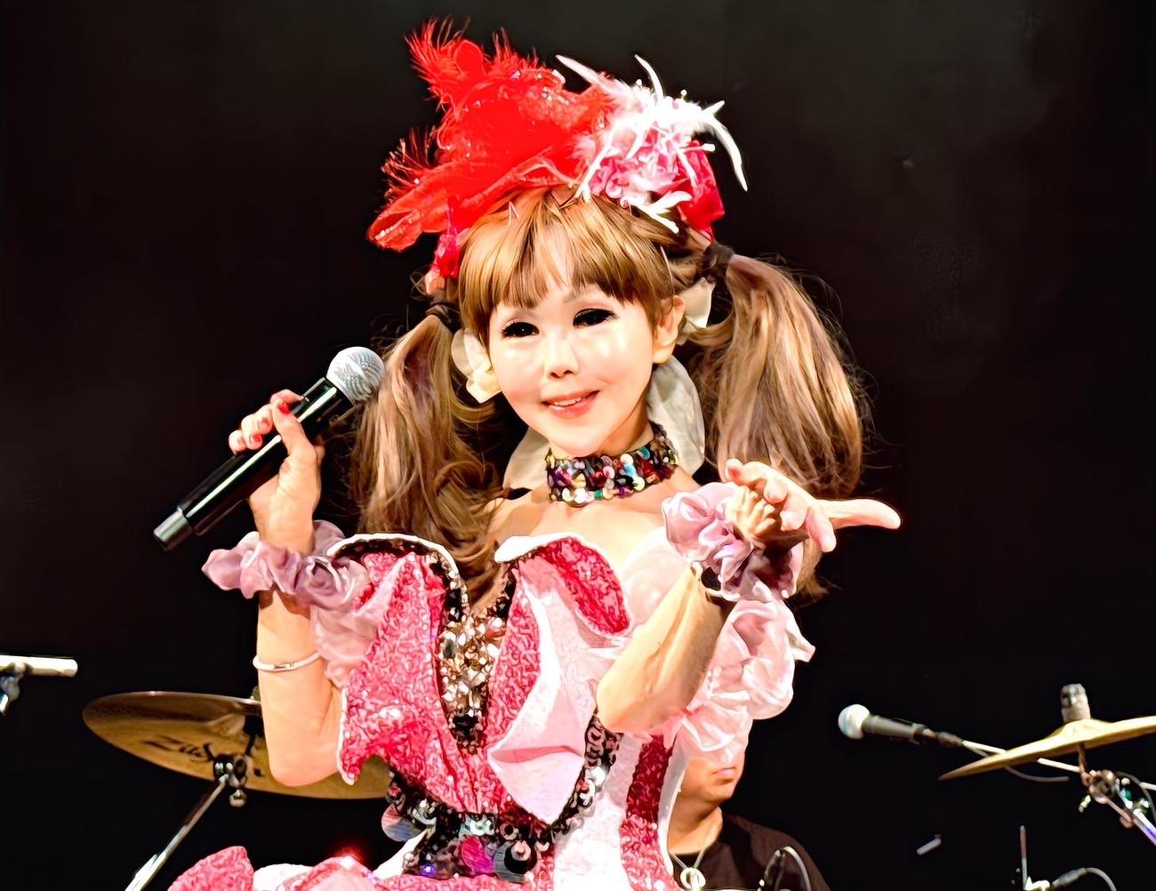 「劇団ハートひとみん」の第2回定期公演に出演した恵中瞳