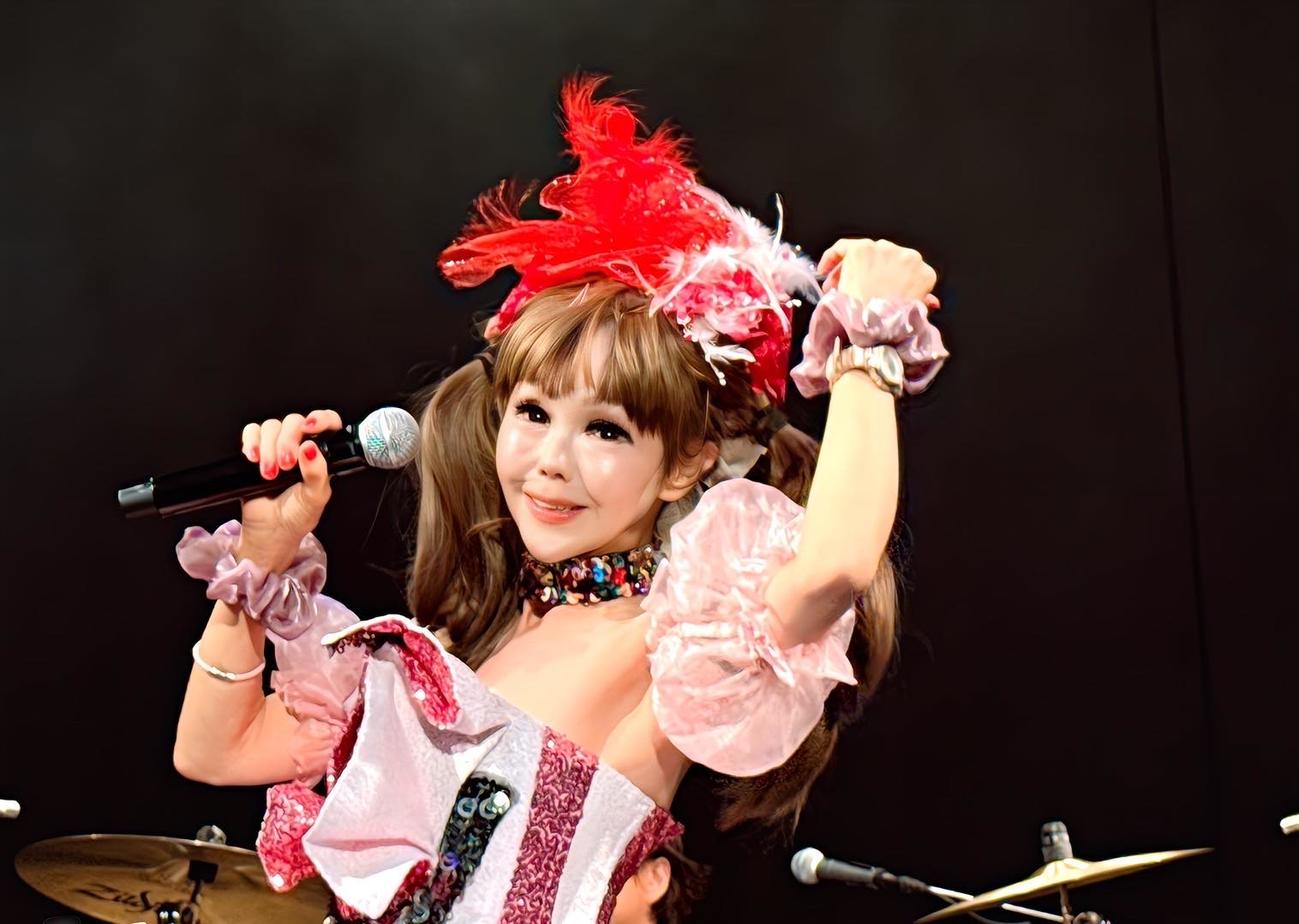 「劇団ハートひとみん」の第2回定期公演に出演した恵中瞳