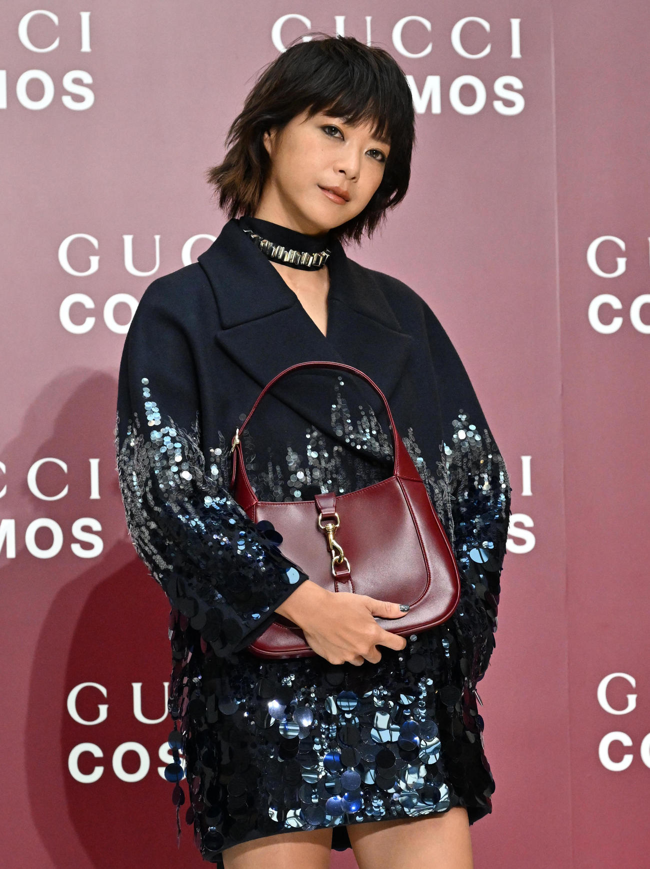 GUCCI COSMOSのフォトコールに登場した上野樹里（撮影・石井愛子）