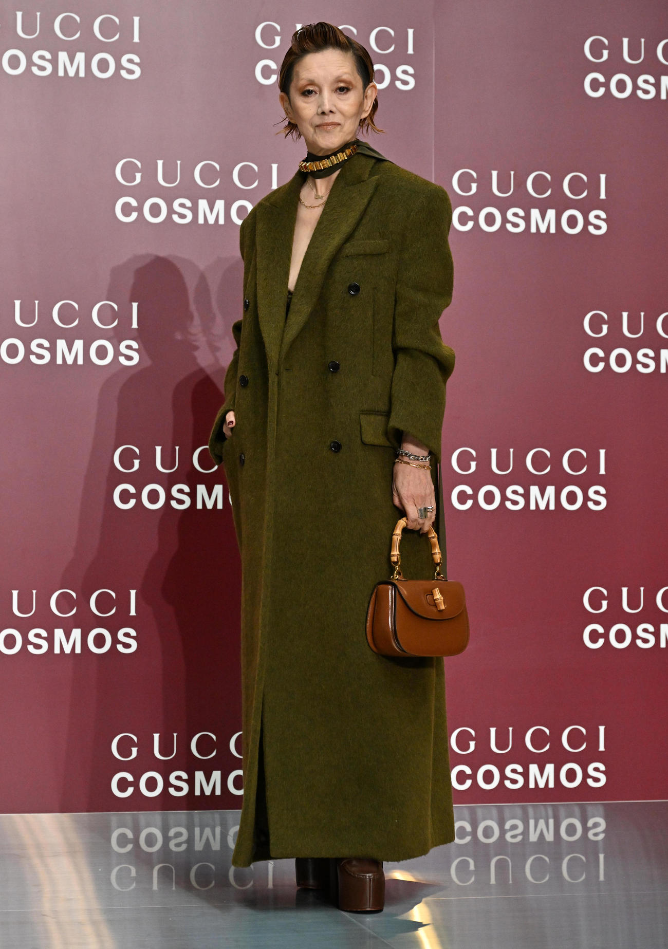 GUCCI COSMOSのフォトコールに登場した夏木マリ（撮影・石井愛子）