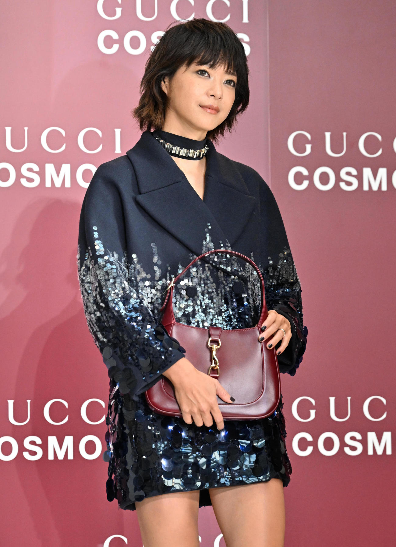 GUCCI COSMOSのフォトコールに登場した上野樹里（撮影・石井愛子）