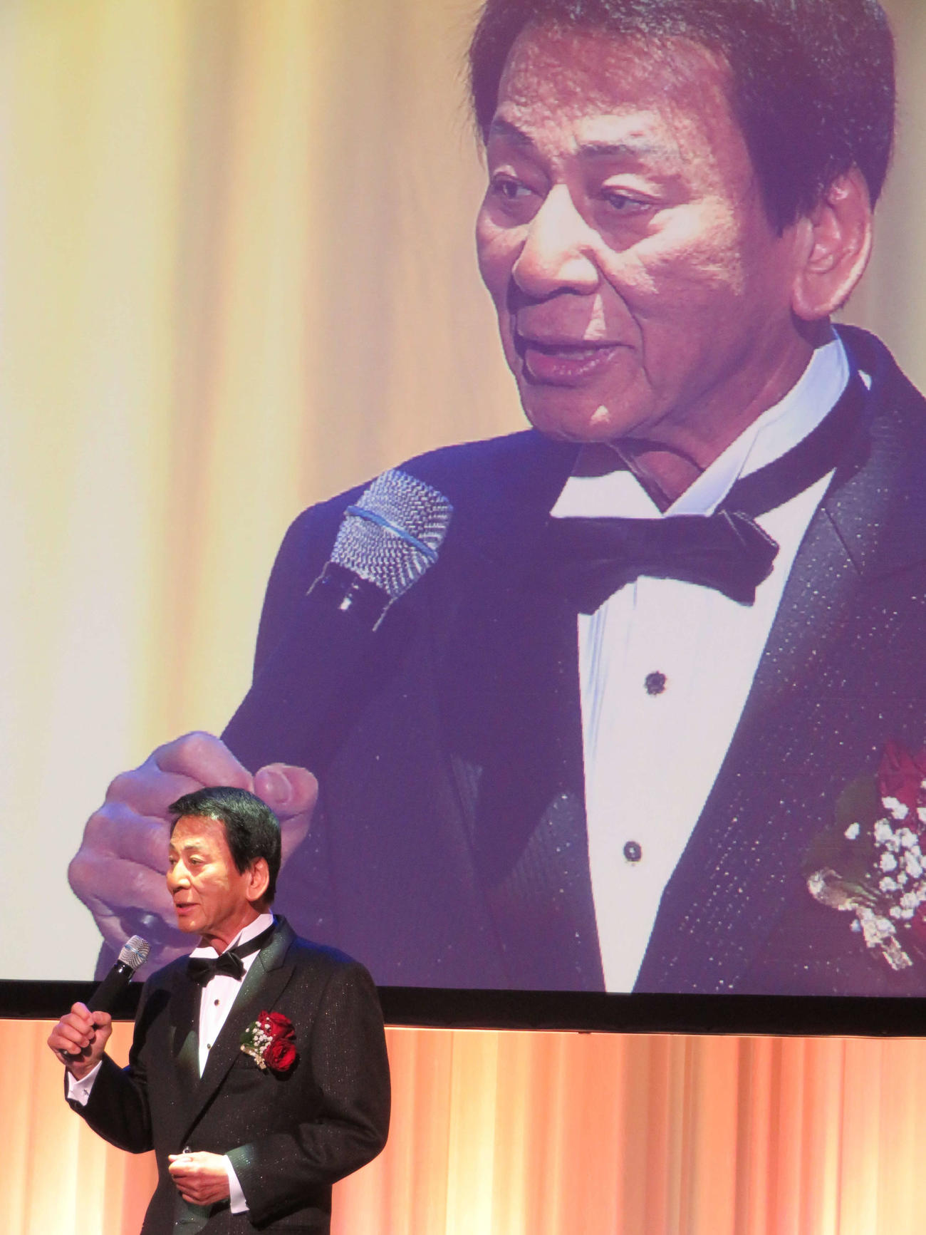 「芸能活動60年・福祉活動65年　感謝の宴」を行った杉良太郎
