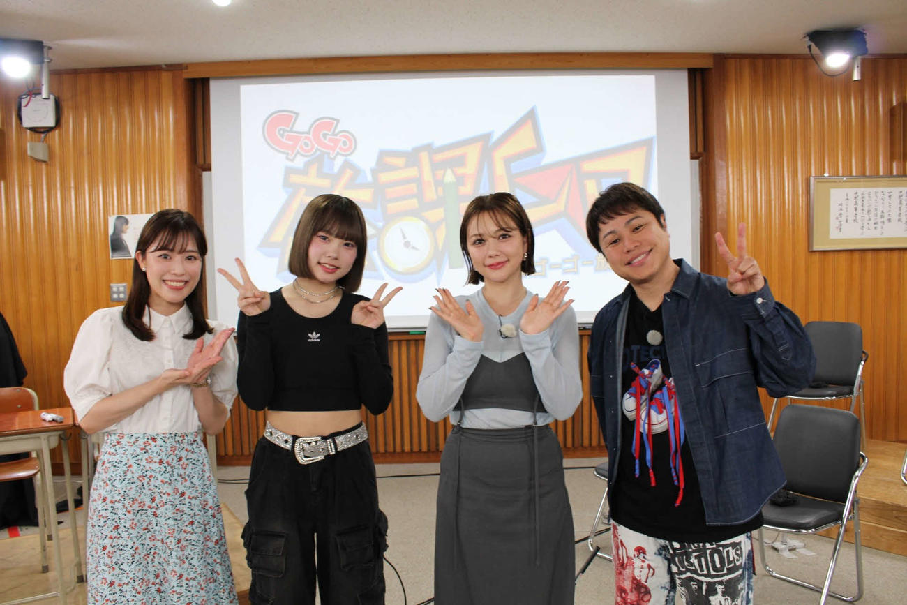 右からNON STYLE井上さん、村重杏奈さん、TikTokerりんぜさん、富山

