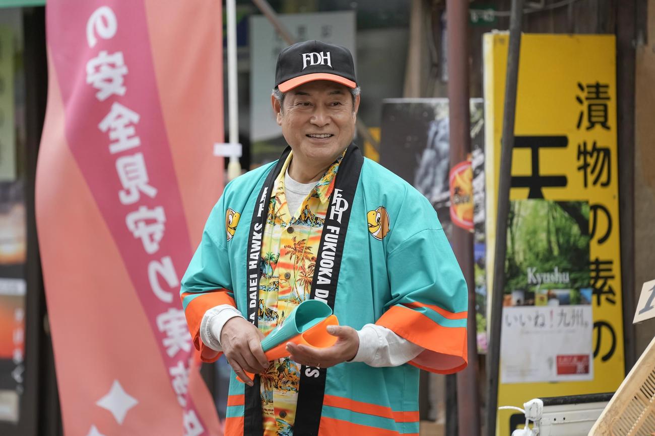 朝ドラ「おむすび」で自由奔放なヒロイン橋本環奈の祖父役を演じる松平健