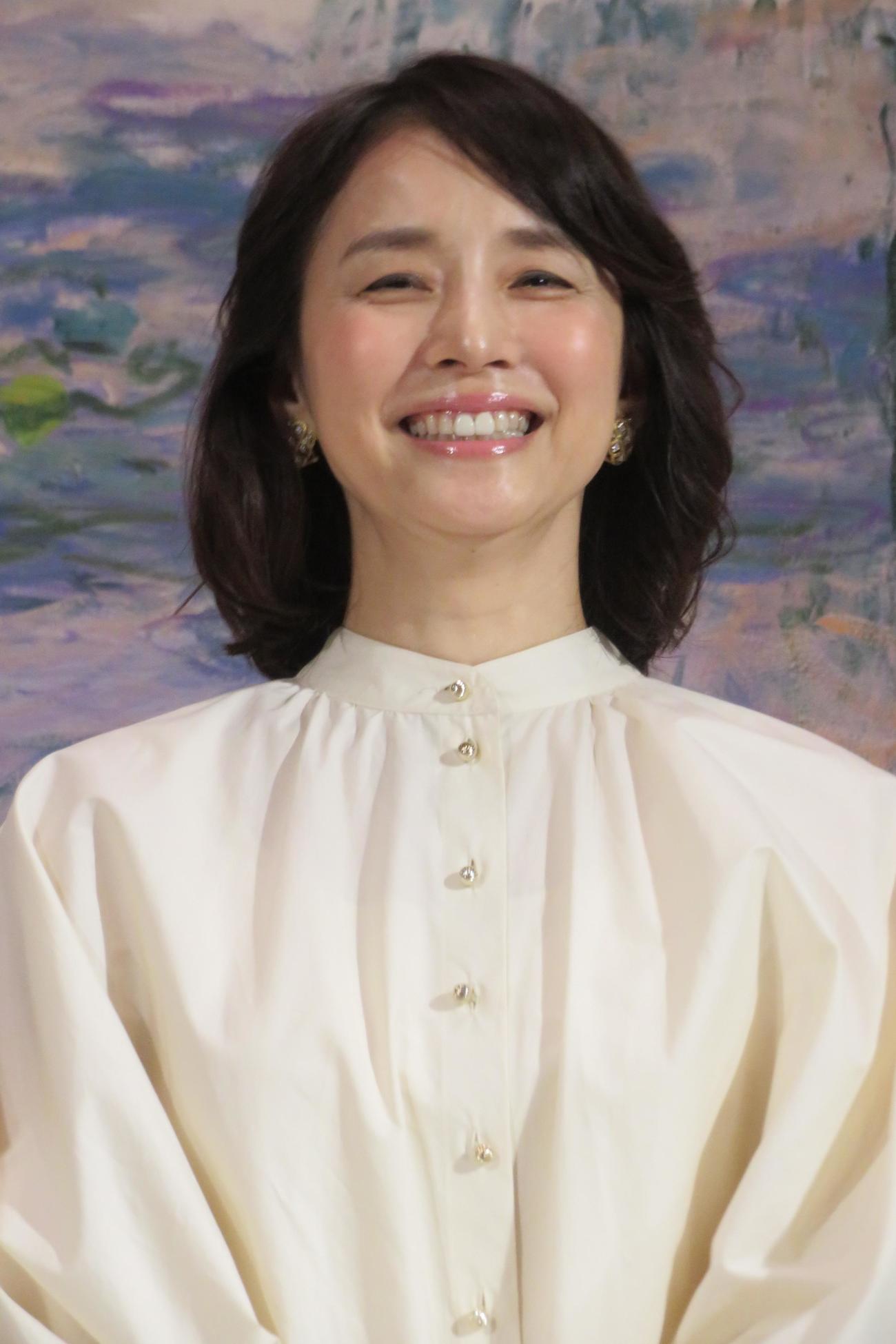 国立西洋美術館で展覧会「モネ　睡蓮のとき」の開幕セレモニーを行った石田ゆり子