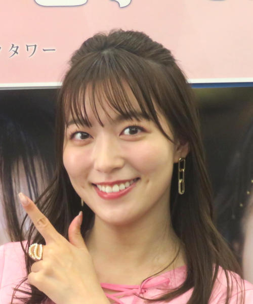 阿部華也子、昭和レトロな水玉ワンピ姿に絶賛の嵐「マジ似合う」「ミニーちゃんみたい」