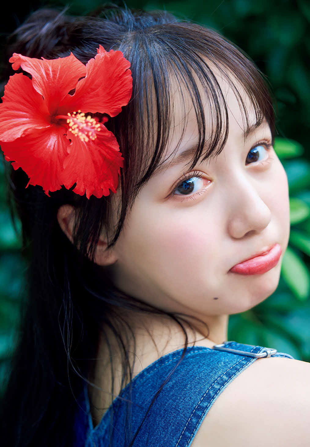 22／7麻丘真央ファースト写真集「光の鏡」本人お気に入りカット（C）Buzz Wave／WANIBOOKS／Pygmy Company