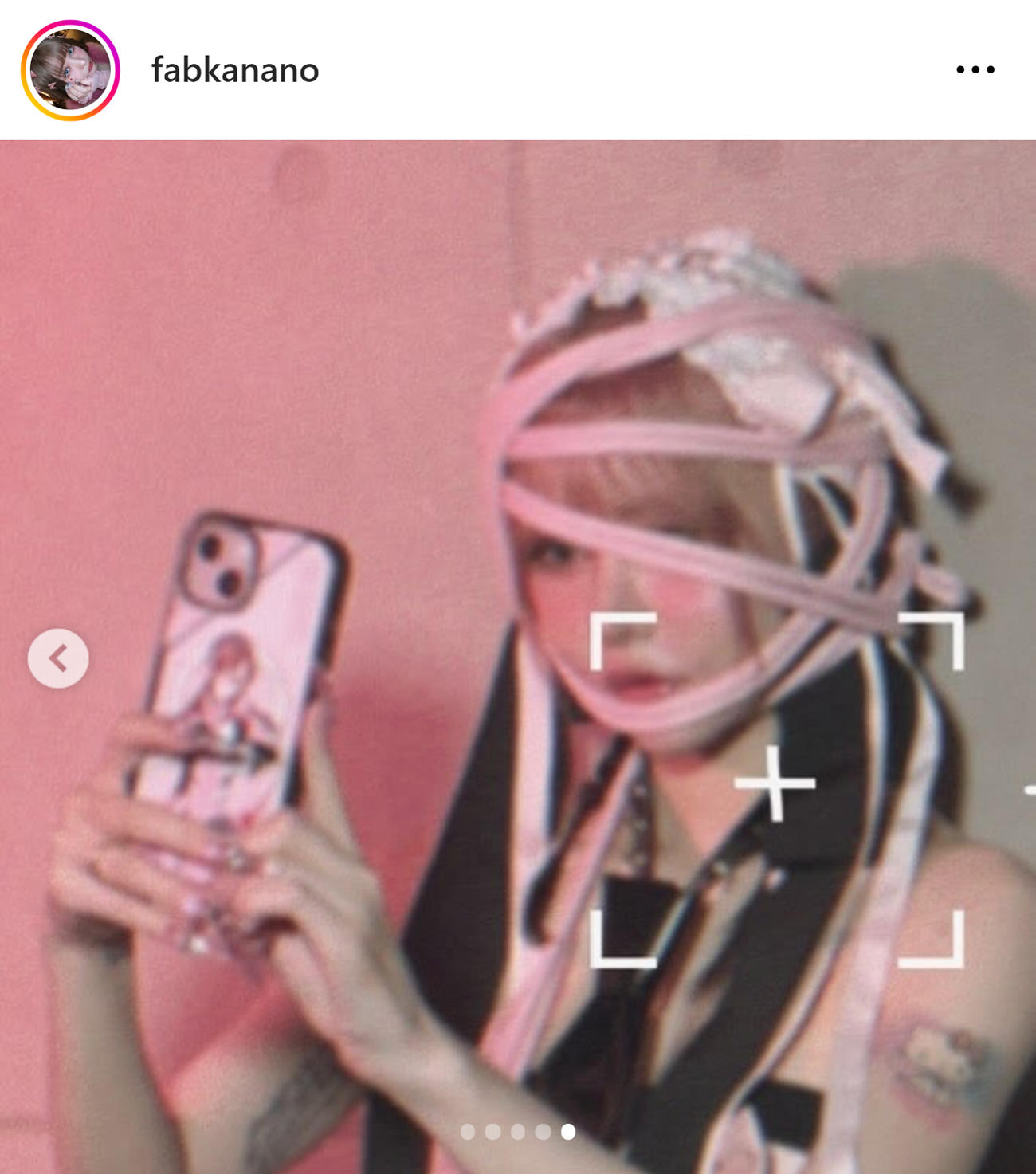 戦慄かなののインスタグラムから