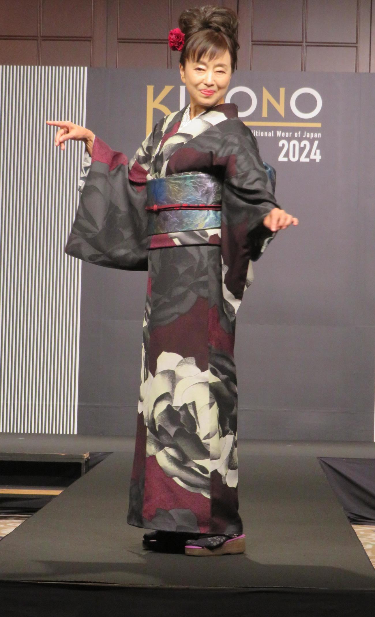 「KIMONOIST 2024」に選ばれたかたせ梨乃