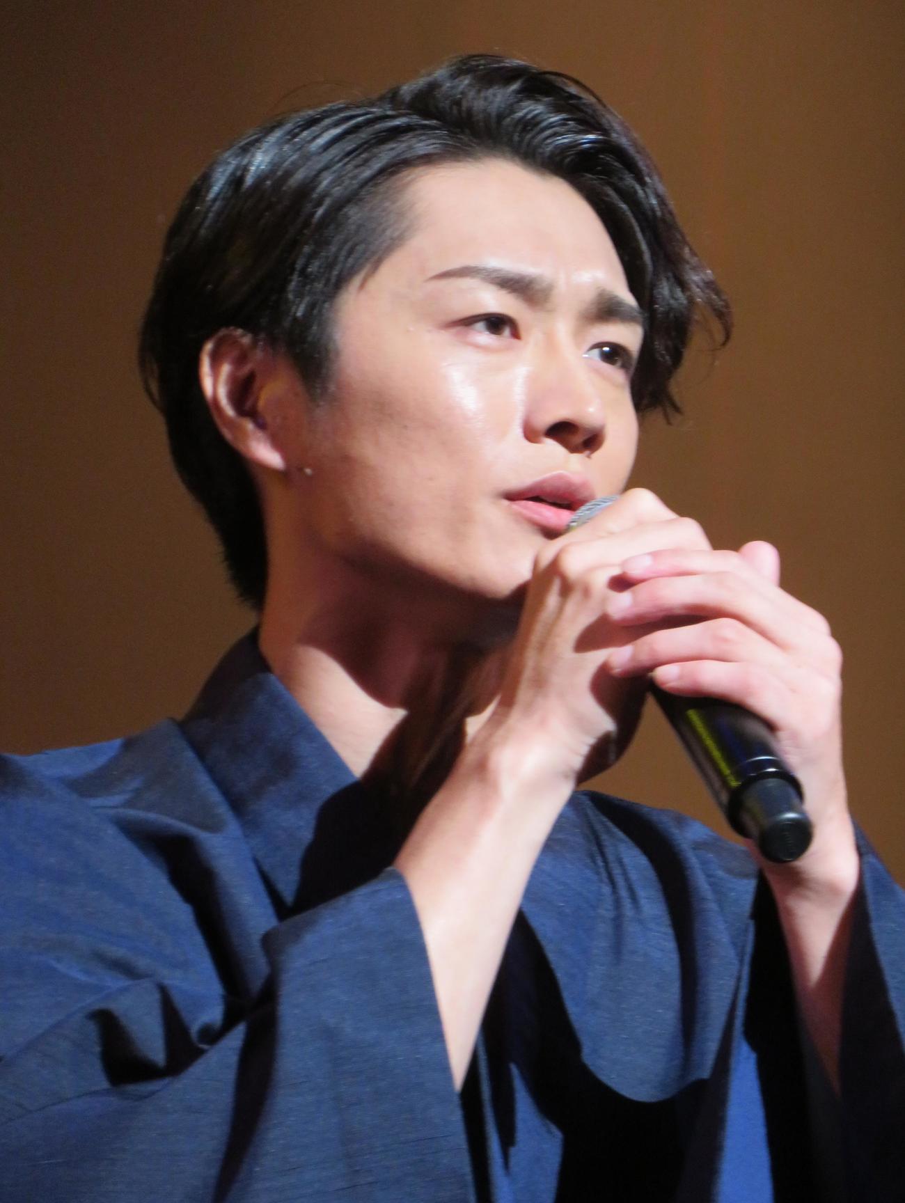浅草公会堂で公演「2024　浅草秋の宴」を開催した真田ナオキ