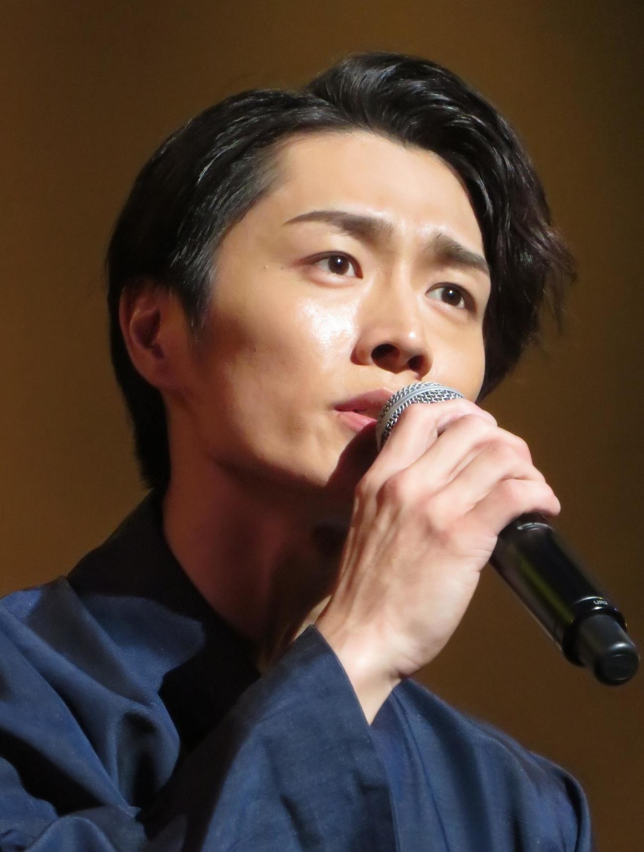 浅草公会堂で公演「2024　浅草秋の宴」を開催した真田ナオキ