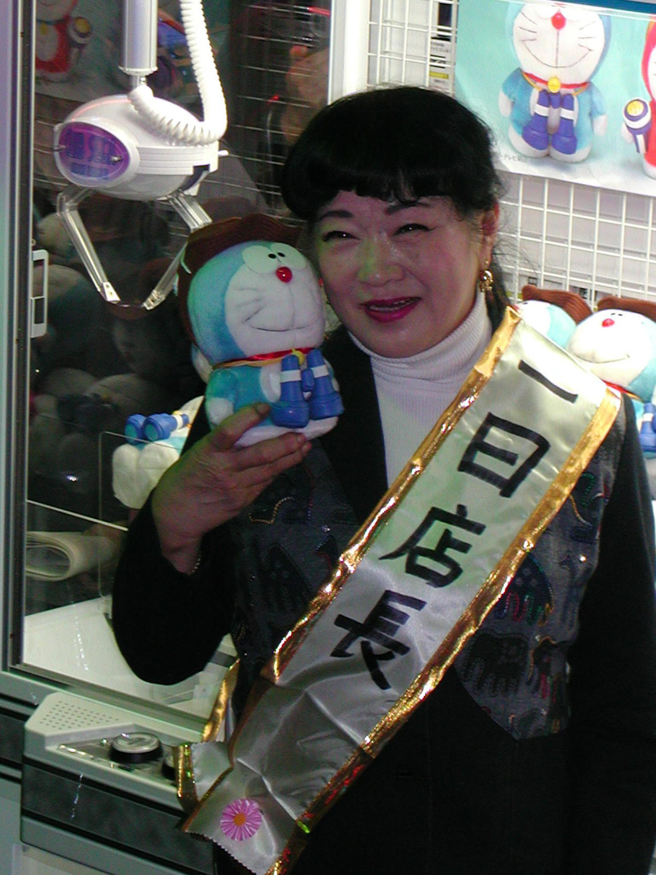05年、アミューズメント施設の一日店長を務めた大山のぶ代さん