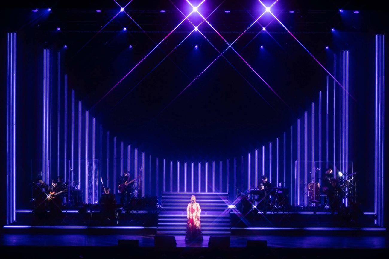 東京・立川ステージガーデンで最後の全国ツアー「EPILOGUE」をスタートさせた高橋真梨子