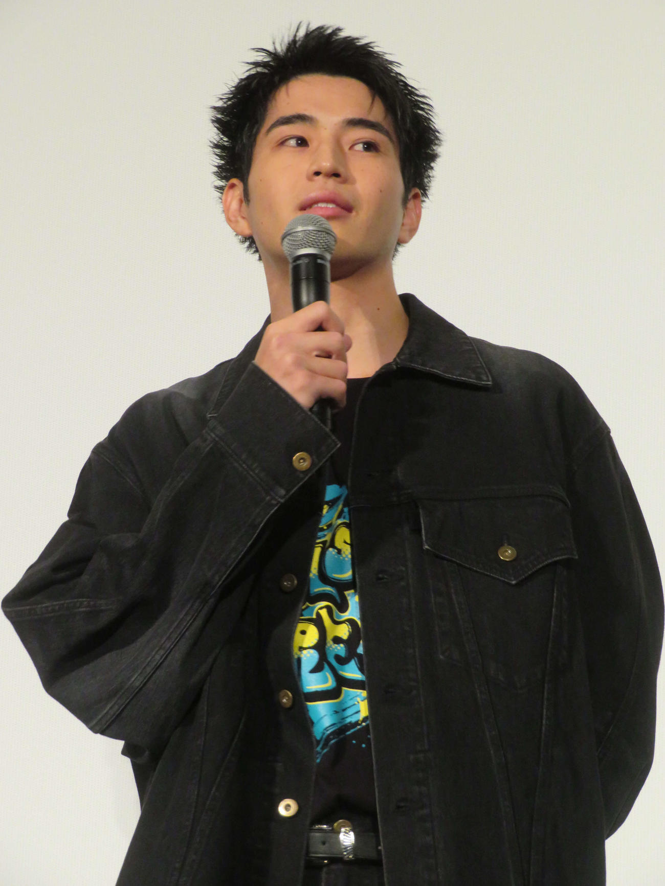 映画「ファストブレイク」完成披露試写会に登壇した中沢元紀（撮影・村上幸将）