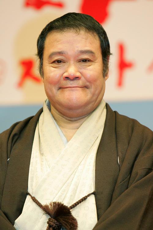 「タイガー＆ドラゴン」に主人公の師匠・林屋亭どん兵衛役で出演する西田敏行さん（2005年4月撮影）