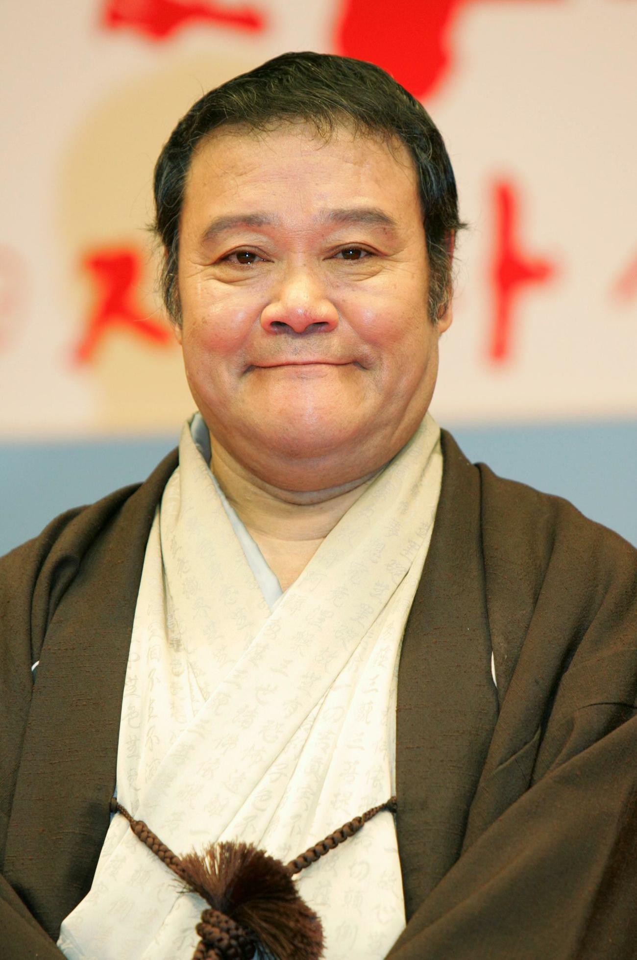 「タイガー＆ドラゴン」に主人公の師匠・林屋亭どん兵衛役で出演する西田敏行さん（2005年4月撮影）