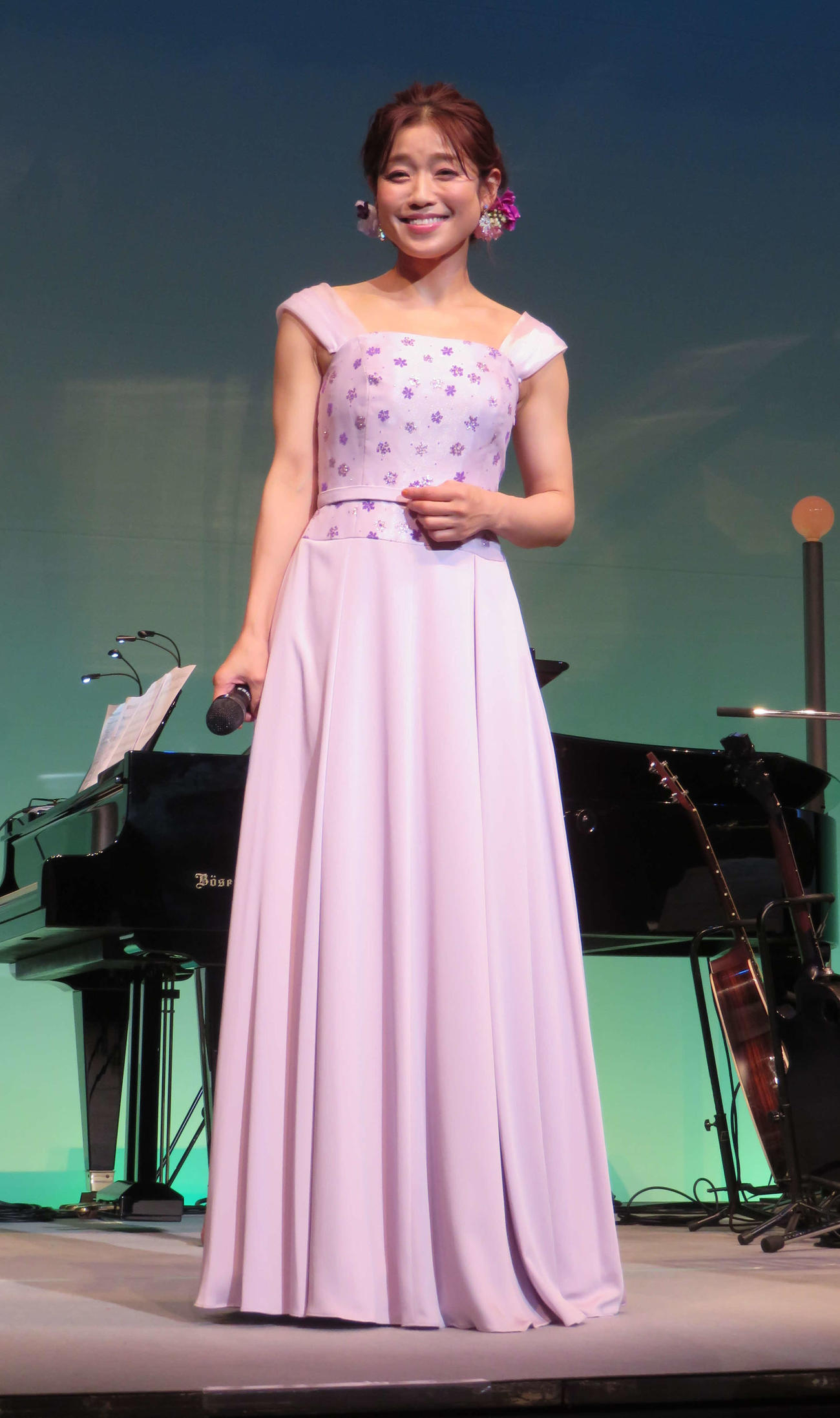 ライブを行った川野夏美