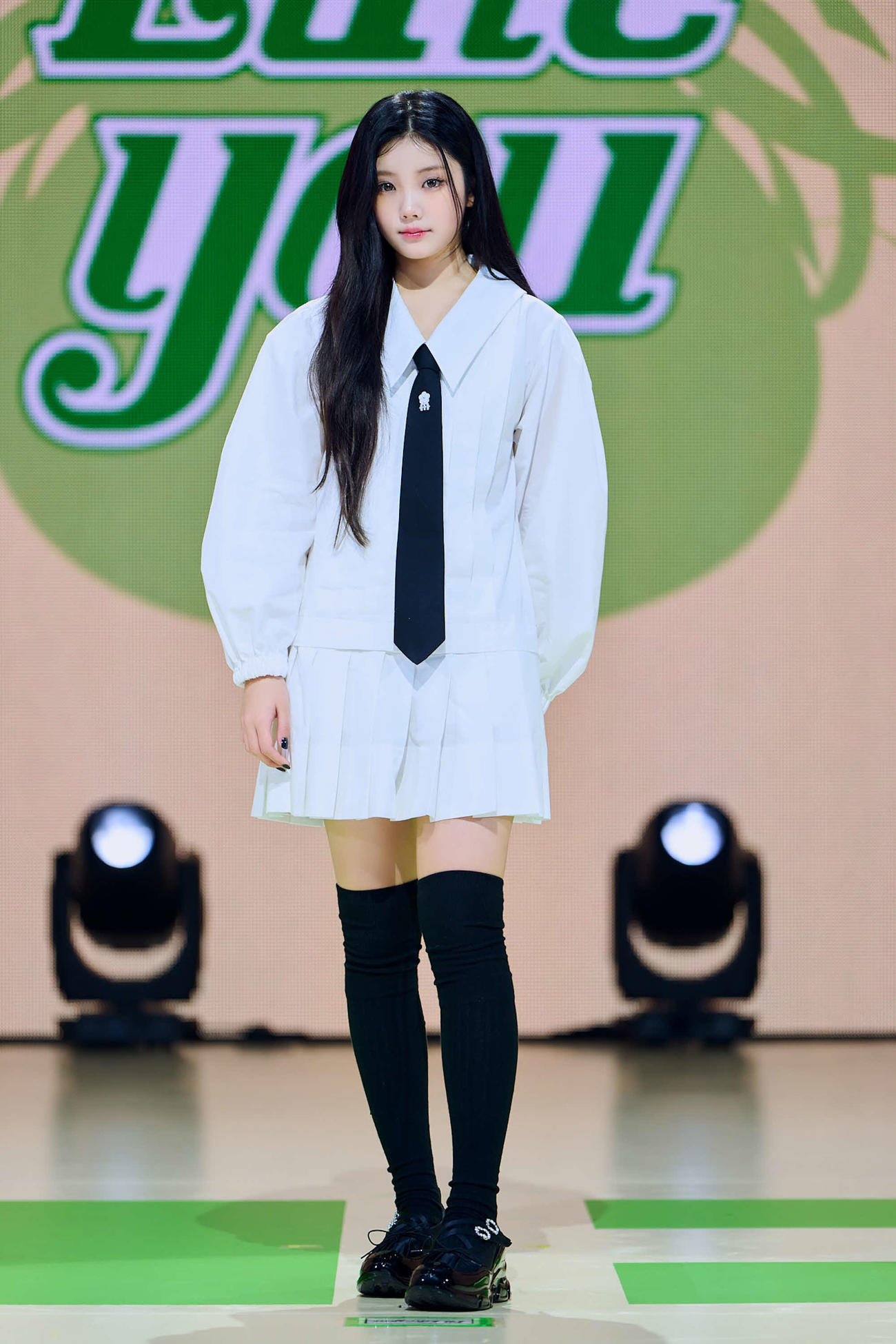 ミニアルバム「I，LL LIKE YOU」の発売記念ショーケースを韓国で行ったILLITのWONHEE（(P)＆(C)BELIFT LAB Inc.）