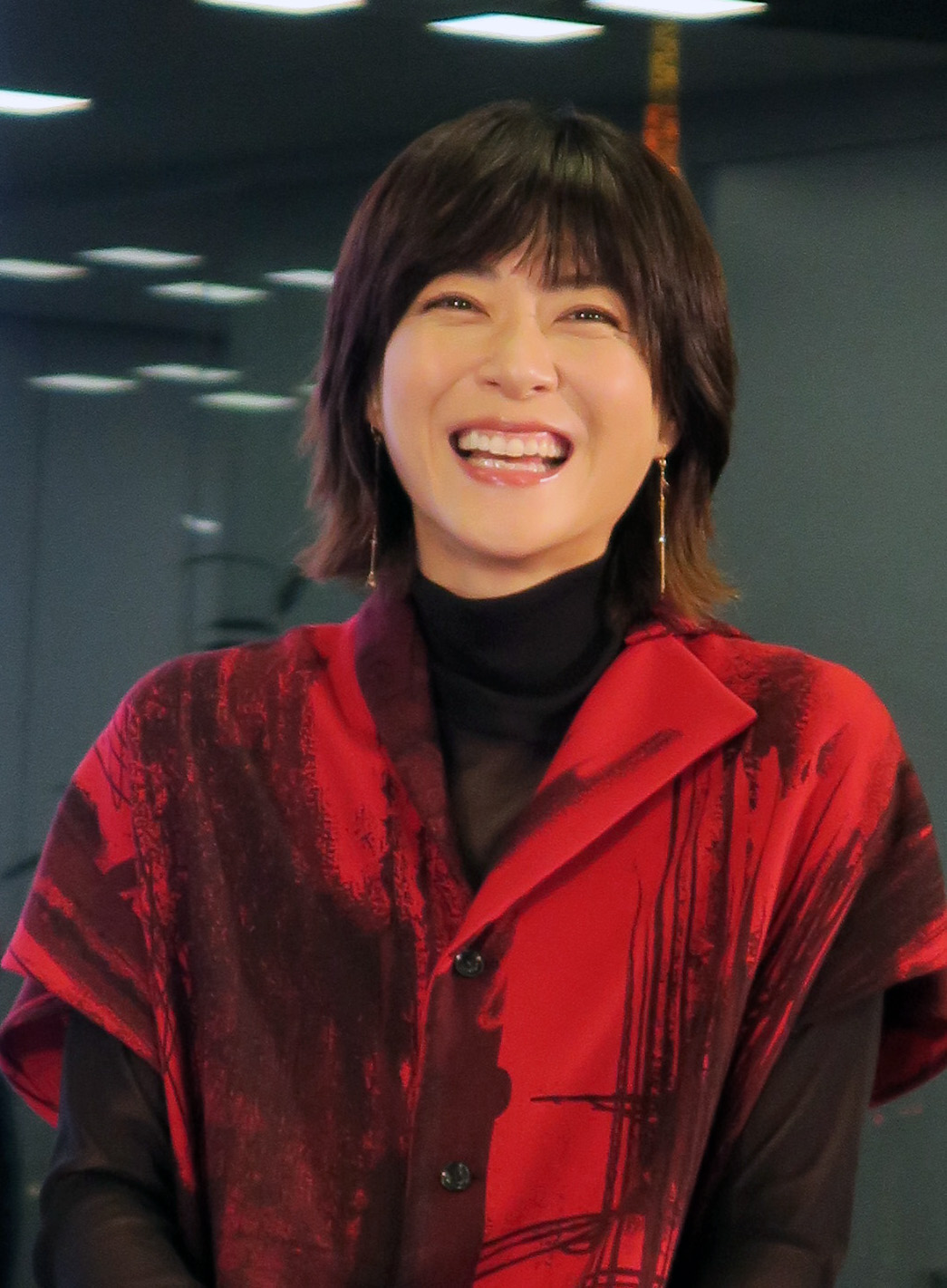 BS朝日開局25周年記念番組「上野樹里　クジラの生きる星－ニュージーランド　そして南の海へ－」記者発表会に登場した上野樹里