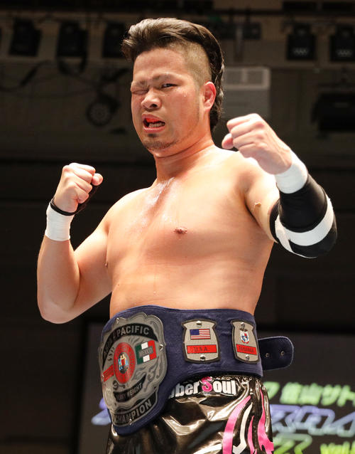 娘がひき逃げ被害で精神科受診　保険会社の対応にプロレスラー激怒「さすがにブチギレ」