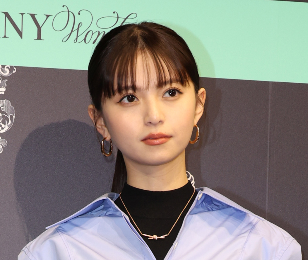 送料無料！沖ハナ　齋藤飛鳥ver 齋藤飛鳥が5年半ぶり「アナザースカイ」出演「あの時は人生で1番に