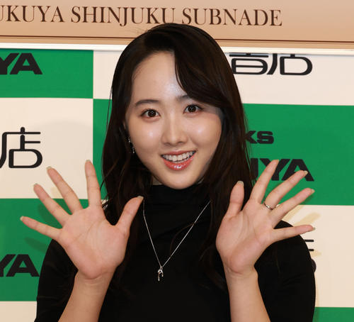 20歳本田望結、ブリーチデビュー果たし大胆イメチェンを報告「家政婦のミタの時が懐かしい 」