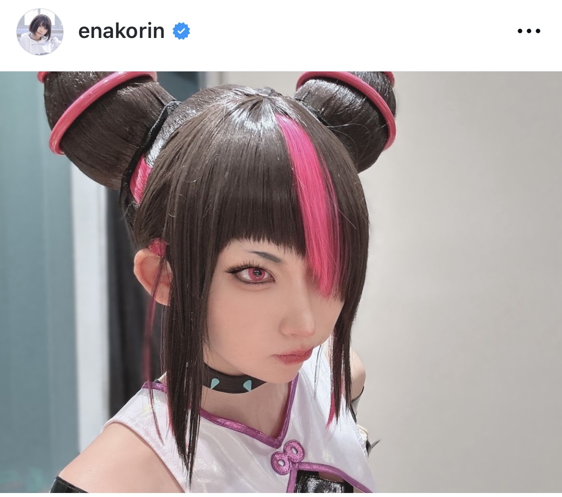 えなこのインスタグラムから