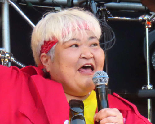 ダンプ松本、91歳迎えた母の誕生日お祝い「笑顔でいてくれることが、ダンプの生きる源なんだ」