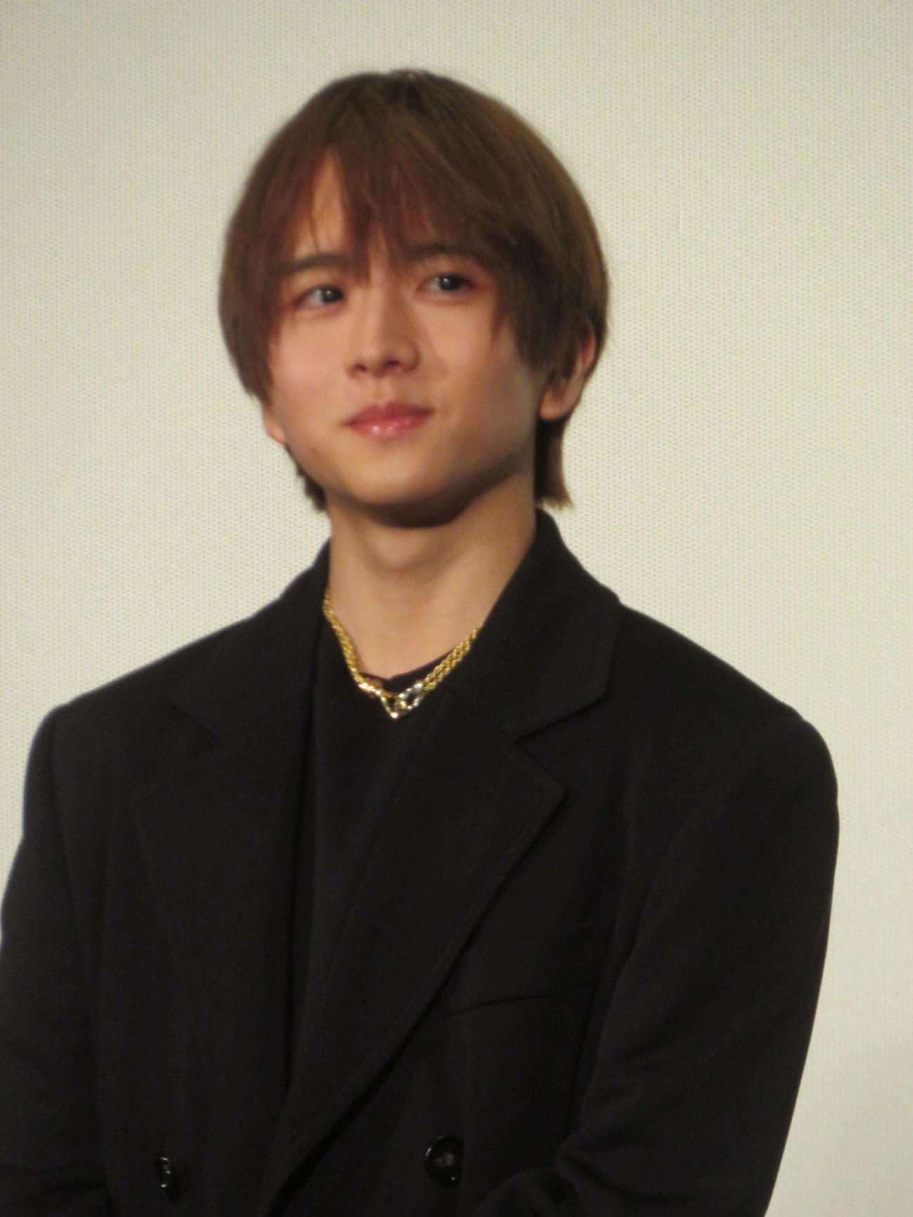 映画「八犬伝」公開記念舞台あいさつに登壇した板垣李光人（撮影・村上幸将）