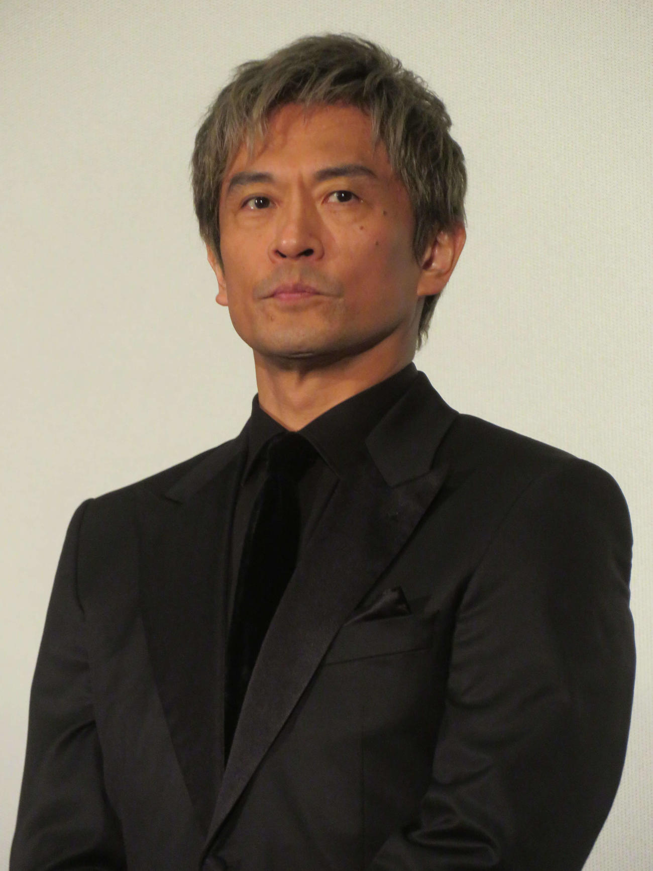 映画「八犬伝」公開記念舞台あいさつに登壇した内野聖陽（撮影・村上幸将）