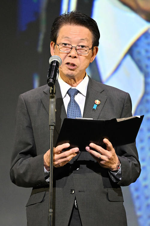 あいさつする武藤容治経済産業大臣（撮影・滝沢徹郎）