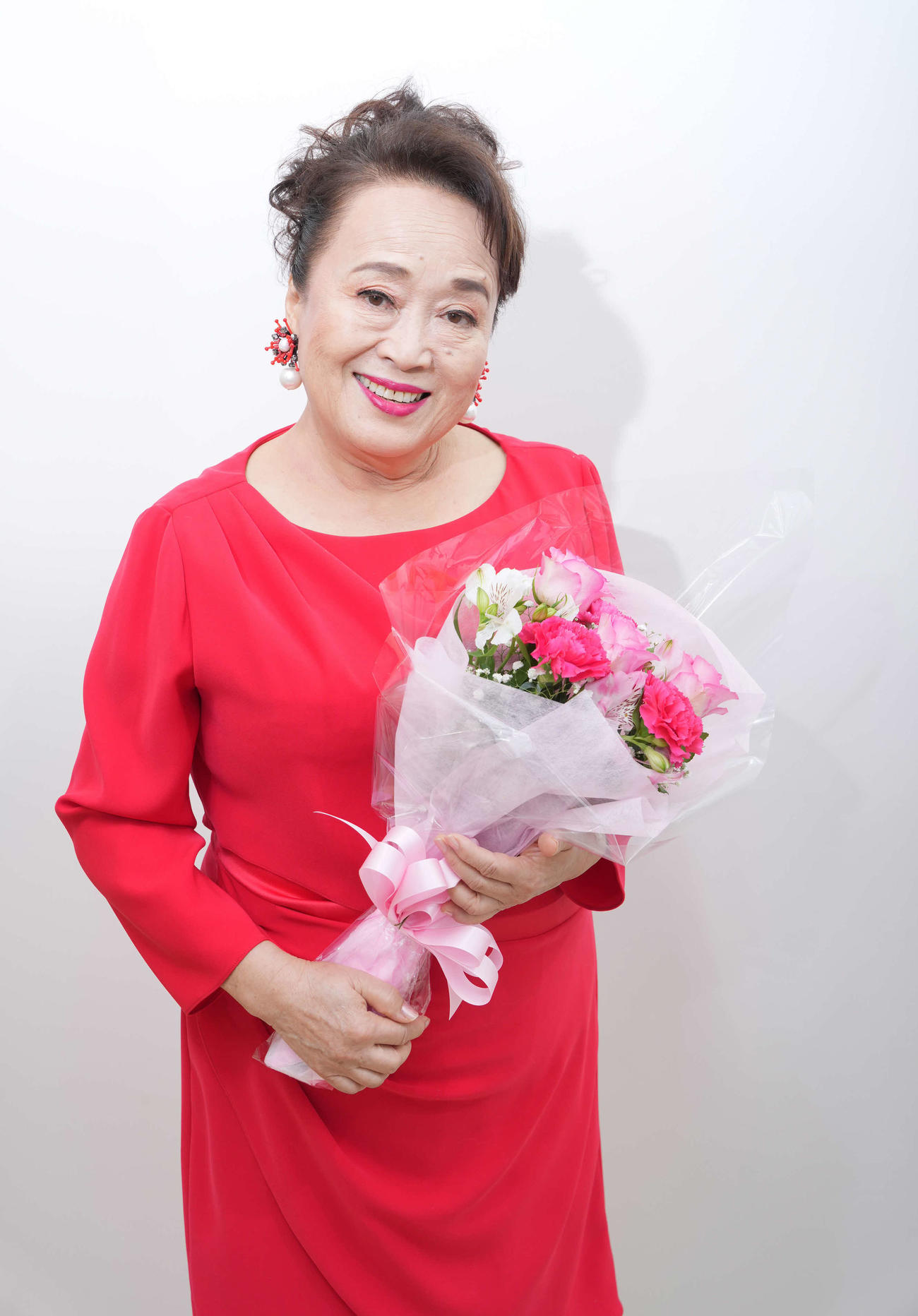 古稀記念連続公演への意気込みを語った渡辺えり（撮影・小沢裕）