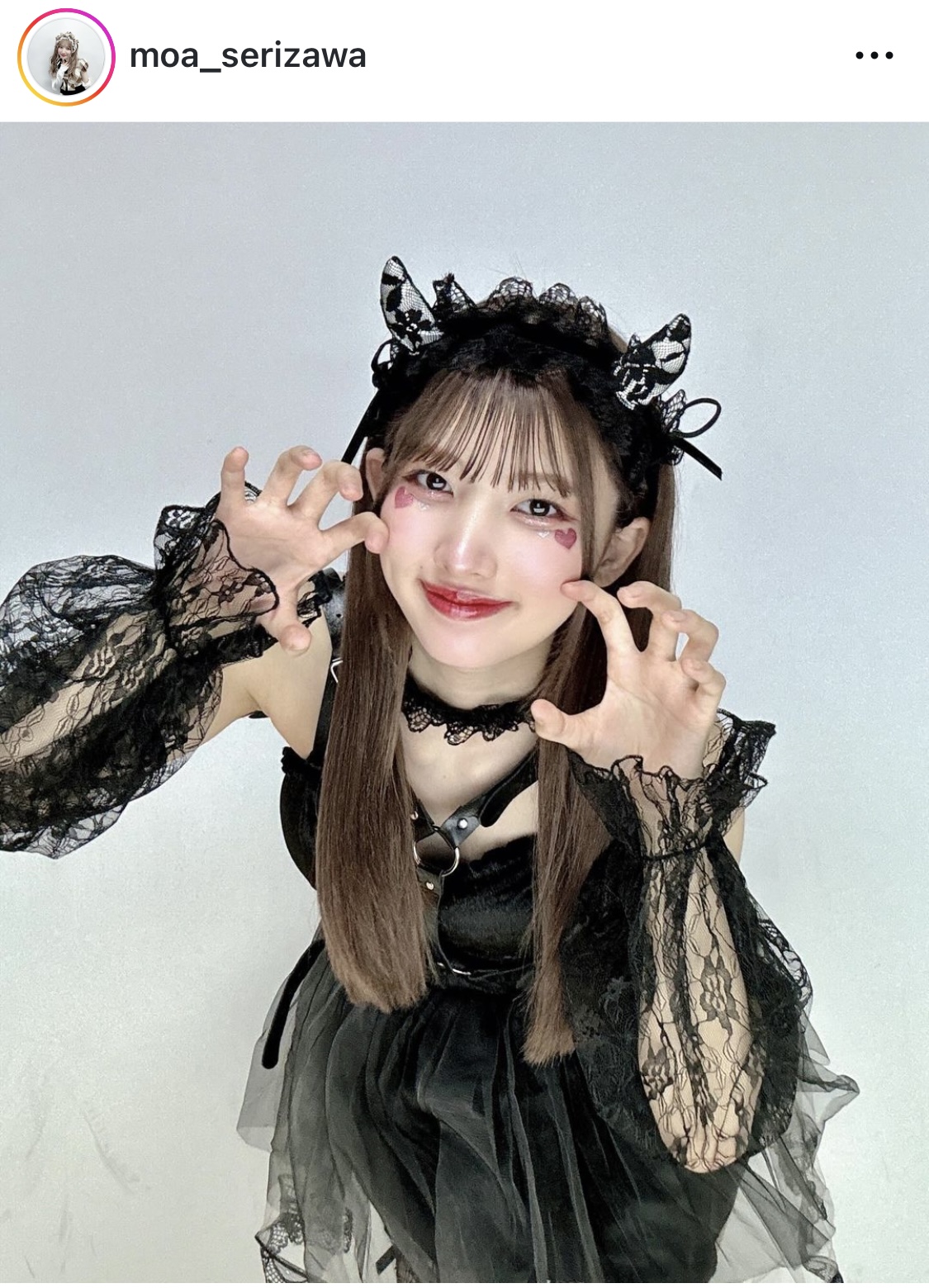 芹澤もあのインスタグラムから