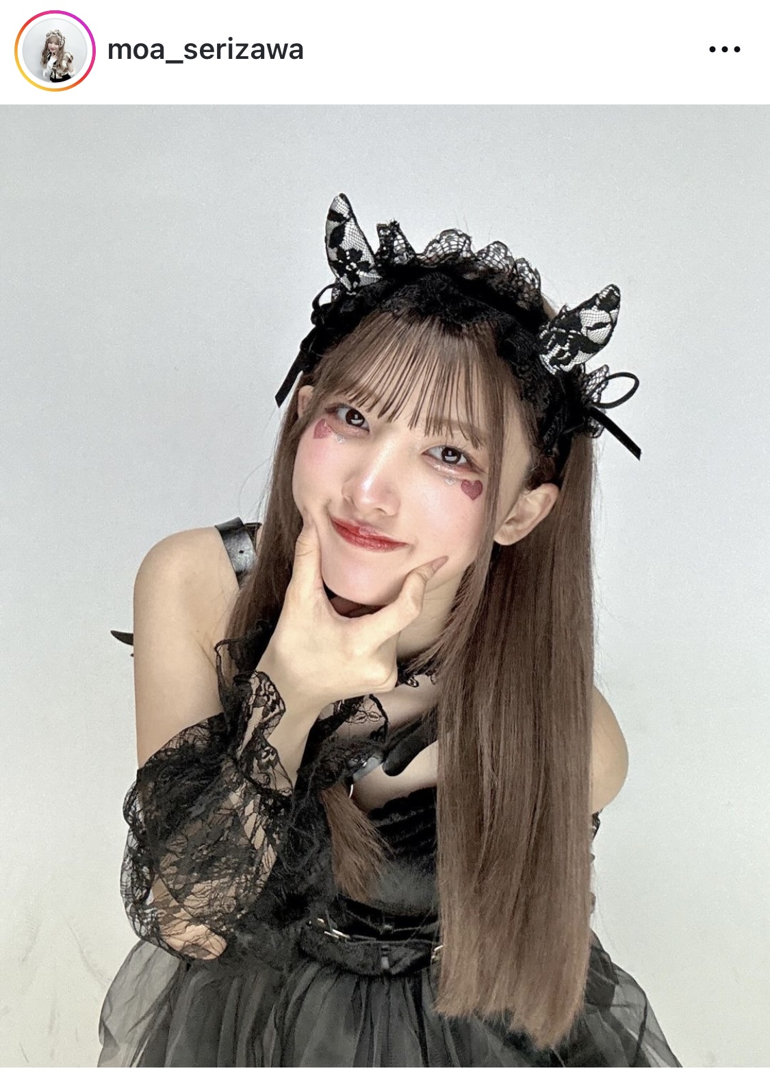 芹澤もあのインスタグラムから