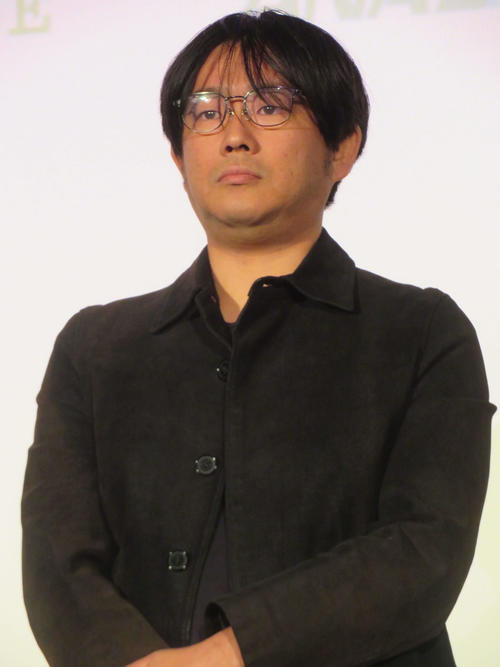 蔦哲一朗監督、新作映画は「８年かかった」牛を貸し出す故郷の慣習題材「五感研ぎ澄ませて見て」