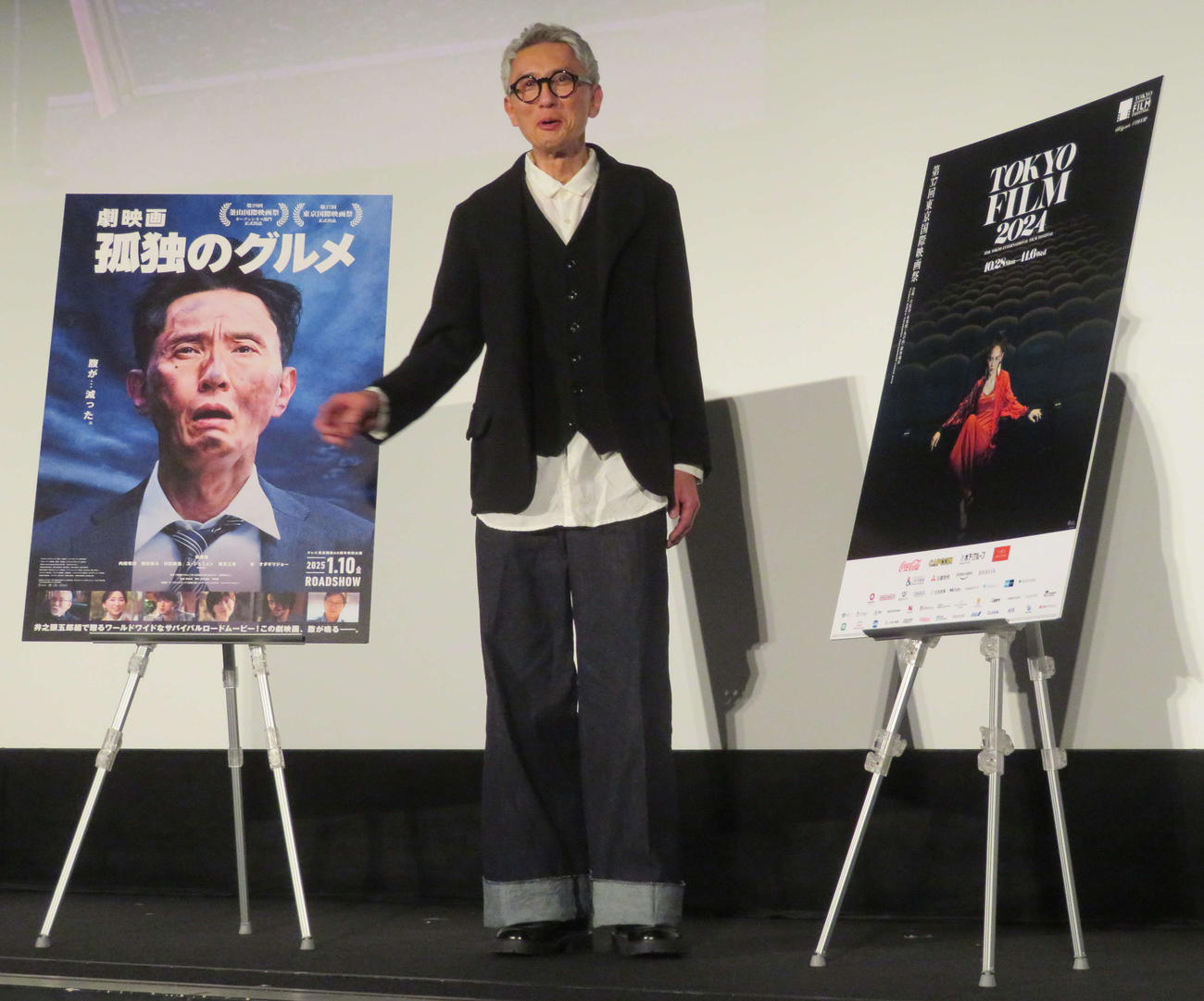東京国際映画祭で行われた「劇映画　孤独のグルメ」ジャパンプレミアで感無量の表情を浮かべる松重豊（撮影・村上幸将）