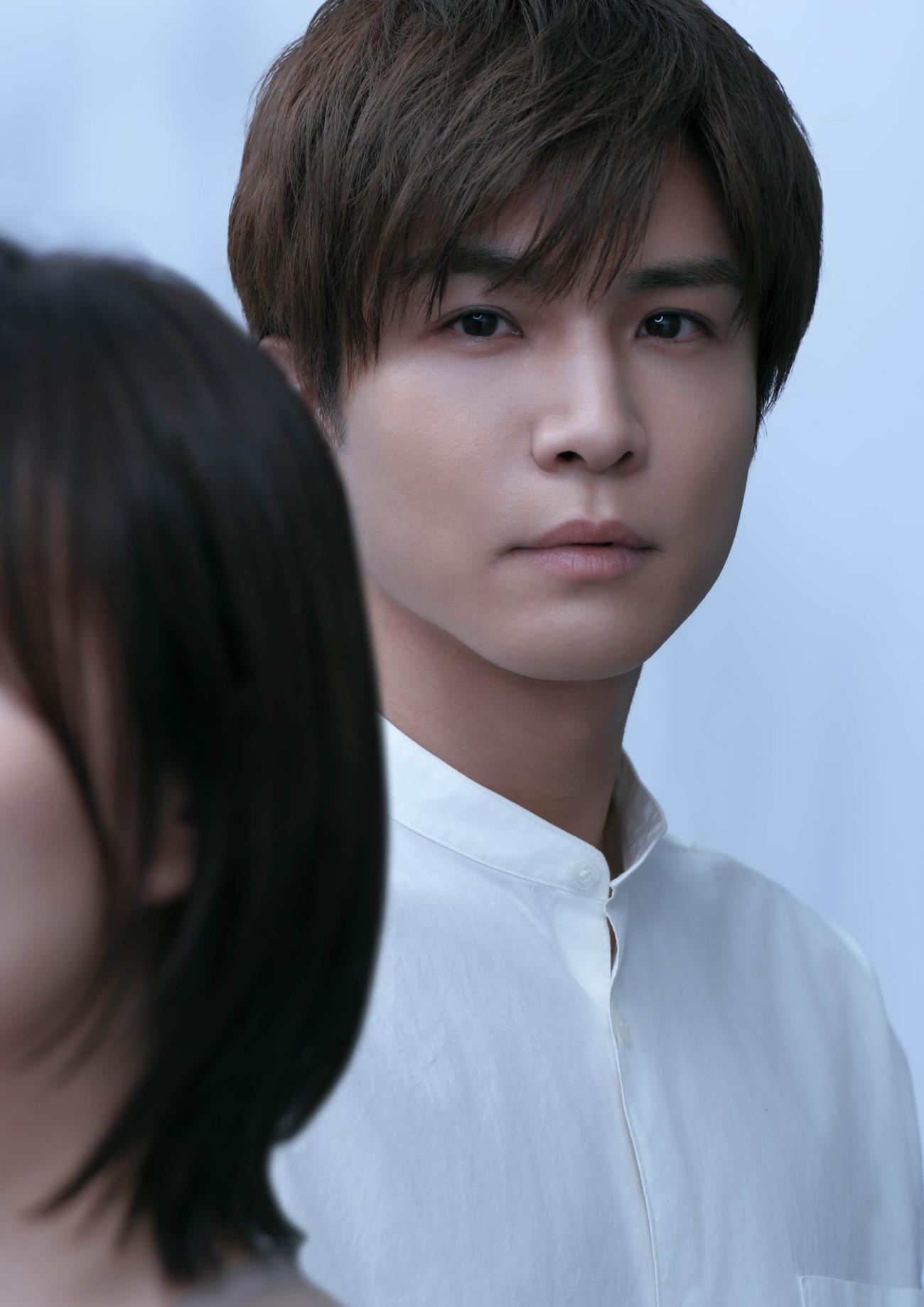 テレビ朝日系1月期日曜ドラマ「フォレスト」に出演する岩田剛典