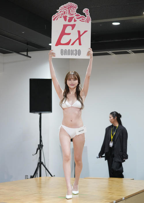 「RIZINガール2025」最終オーディションを受ける新田妃奈(撮影・垰建太)