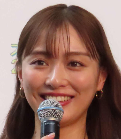 内田理央　全身美容デーのオフショ披露に「絶好調すぎるだーりお」「磨きが掛かった」