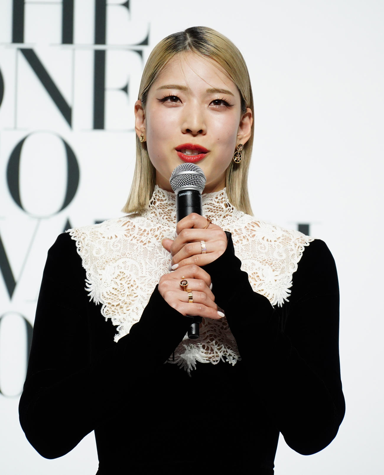 「THE ONES TO WATCH 2024」を受賞した江村美咲（撮影・中島郁夫）