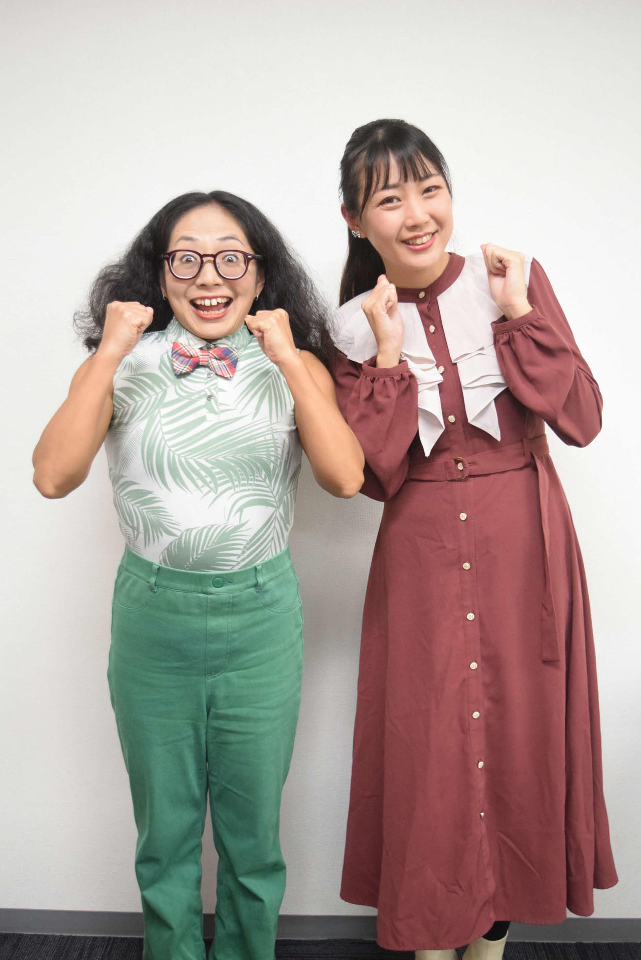 公演への意気込みを語ったアルミカンの赤阪侑子（左）と高橋沙織（撮影・阪口孝志）