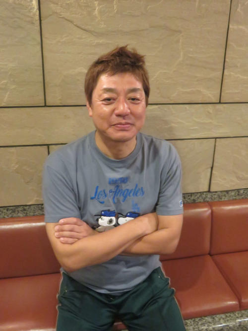 タマ伸也56歳「つがるのうらら」で青森歌う「この年になって甘えてやろ