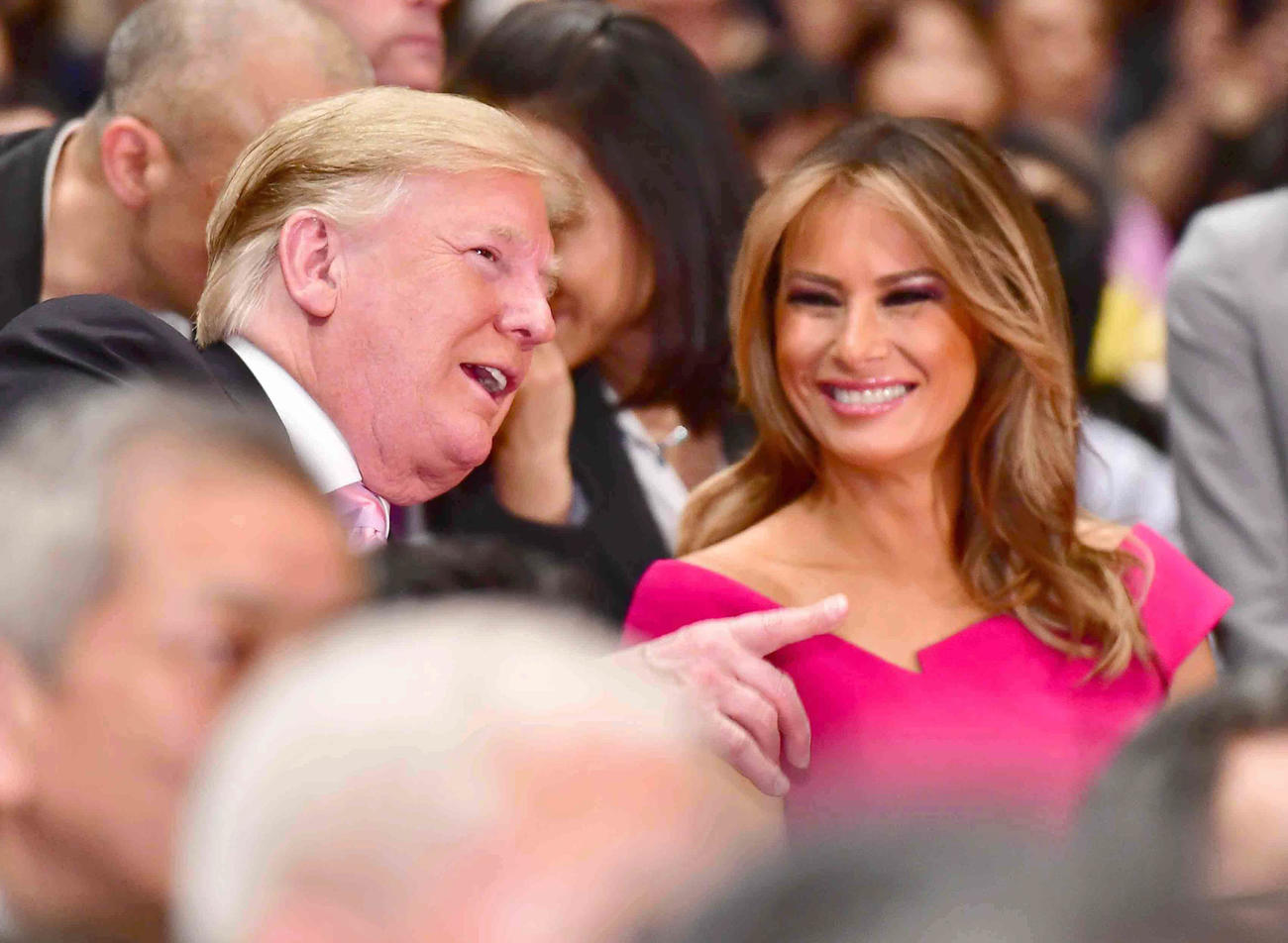 トランプ氏（左）とメラニア夫人（2019年5月撮影）