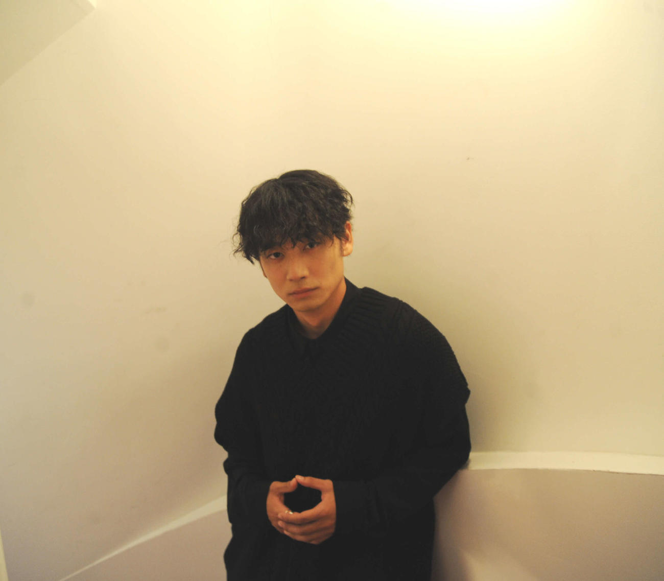 取材に応じた三浦健人（撮影・松尾幸之介）