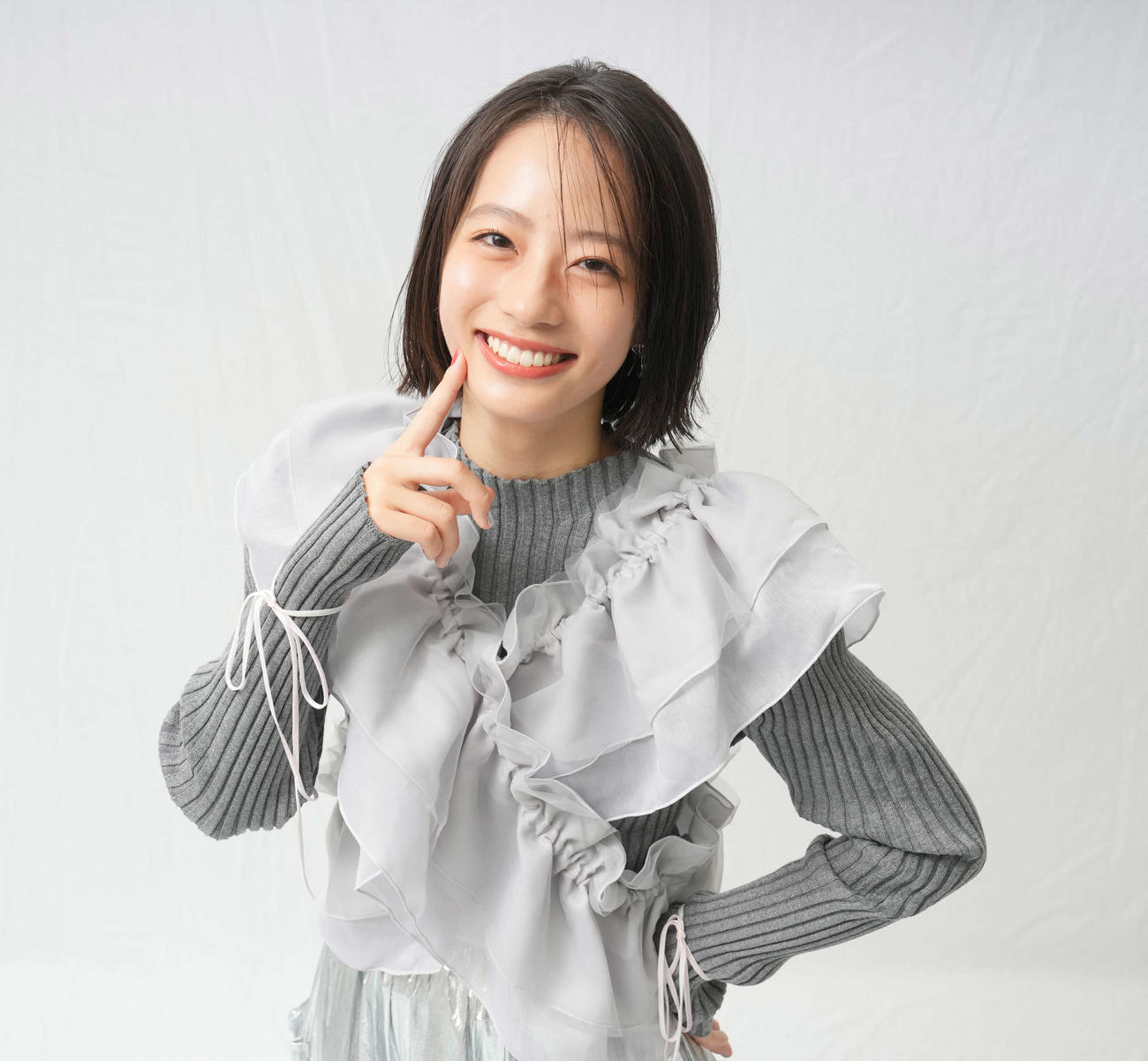 モデル、俳優、CM出演と活動の幅を広げブレークを予感させる池端杏慈（撮影・小沢裕）